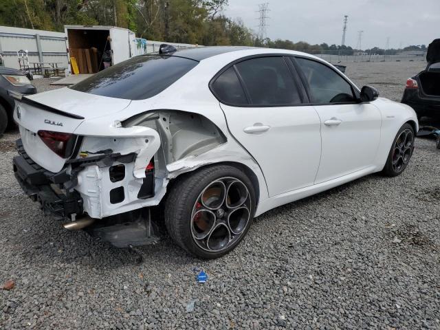 Image 3 of 2022 ALFA ROMEO GIULIA SUPER 2022 with VIN ZARFAMBN9N7656063