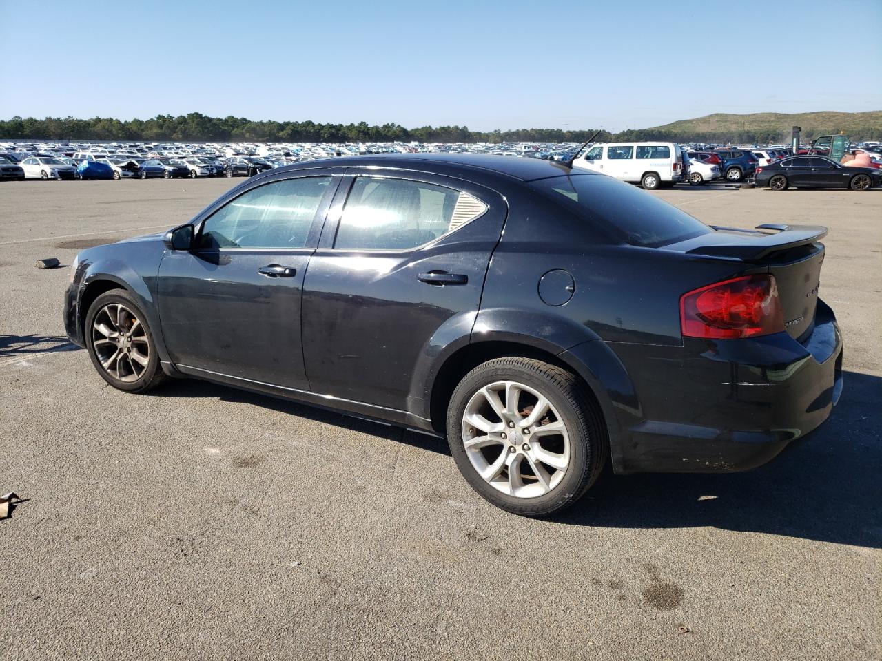 Изображение 2 2013 DODGE AVENGER R/T 2013 с VIN 1C3CDZBGXDN690692