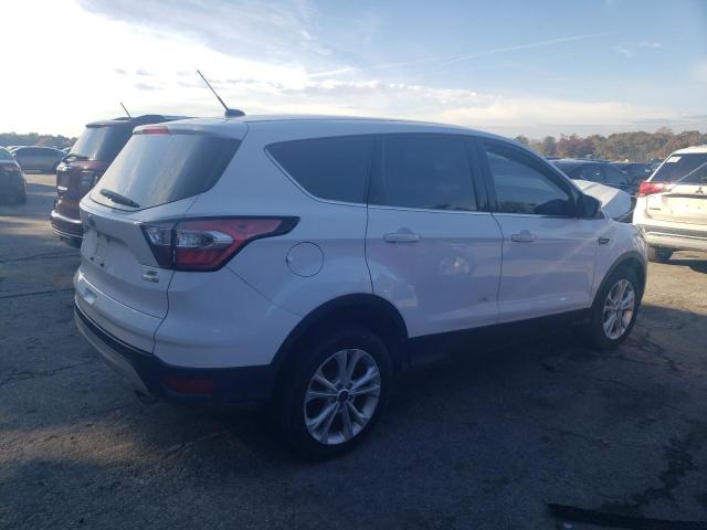 Image 3 of 2017 FORD ESCAPE SE 2017 with VIN 1FMCU9GD9HUE62510
