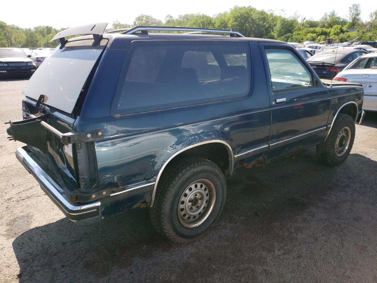 Obraz 3 z 1989 CHEVROLET BLAZER S10 1989 z VIN 1GNCT18Z3K0153267