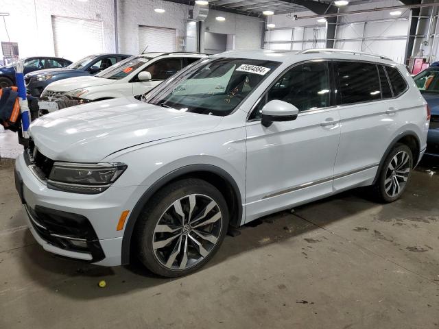 Image 1 of 2018 VOLKSWAGEN TIGUAN SEL PREMIUM 2018 with VIN 3VV4B7AX8JM209082