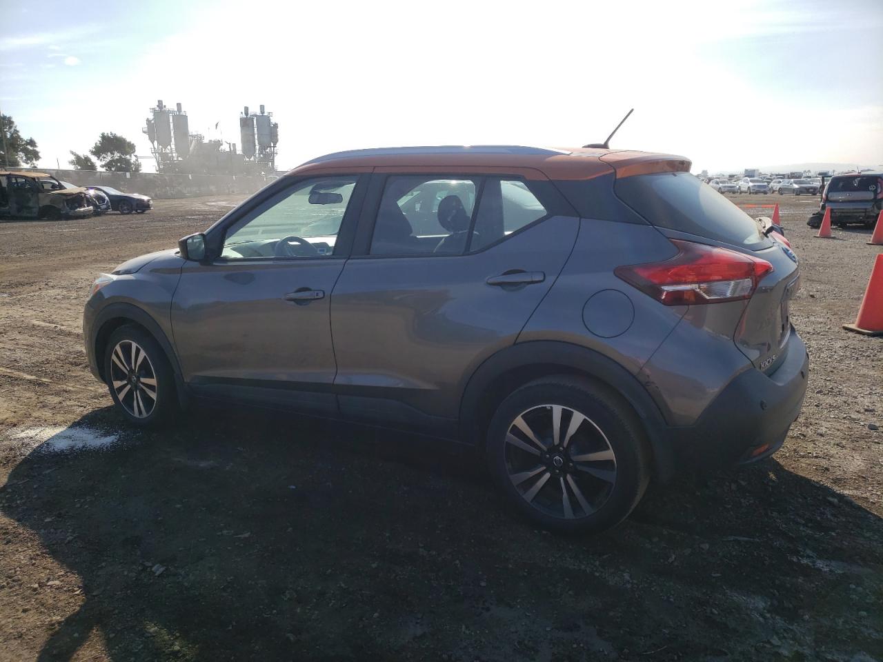 Image 2 of 2020 NISSAN KICKS SV 2020 with VIN 3N1CP5CV7LL510465