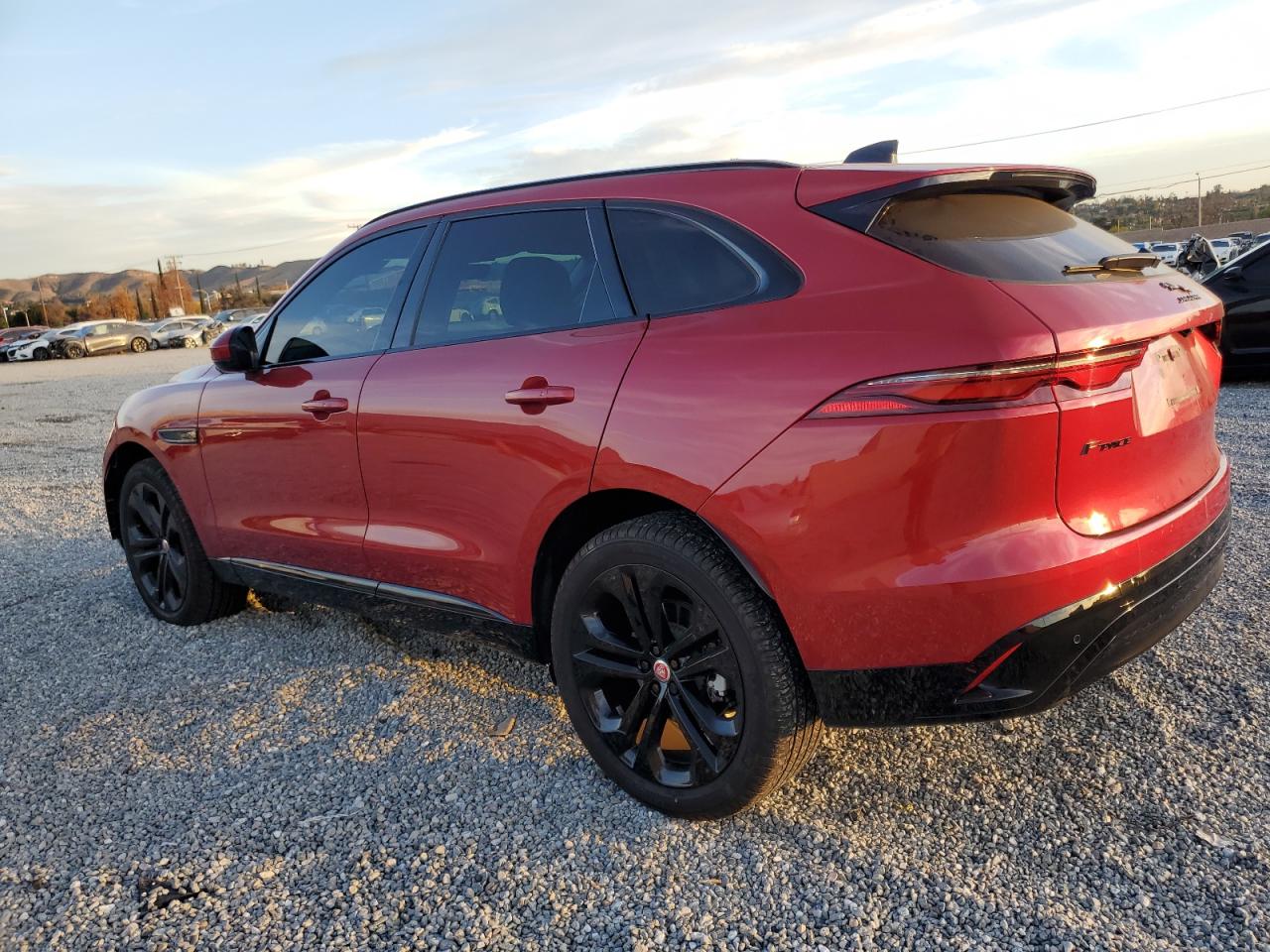 Изображение 2 2023 JAGUAR F-PACE S 2023 с VIN SADCJ2EX9PA707649