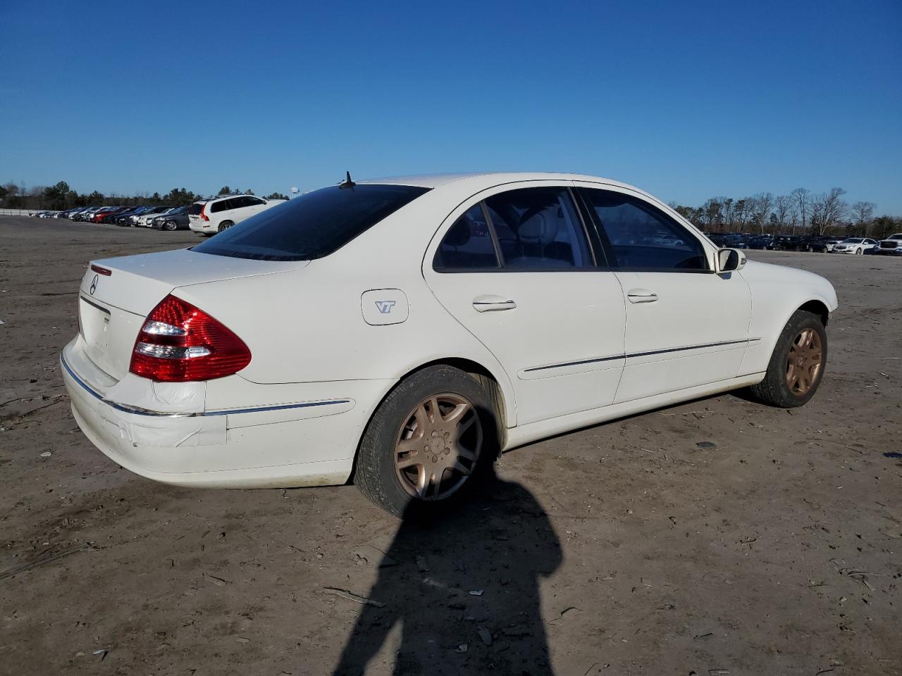Obraz 3 z 2003 MERCEDES-BENZ E 320 2003 z VIN WDBUF65JX3A106859