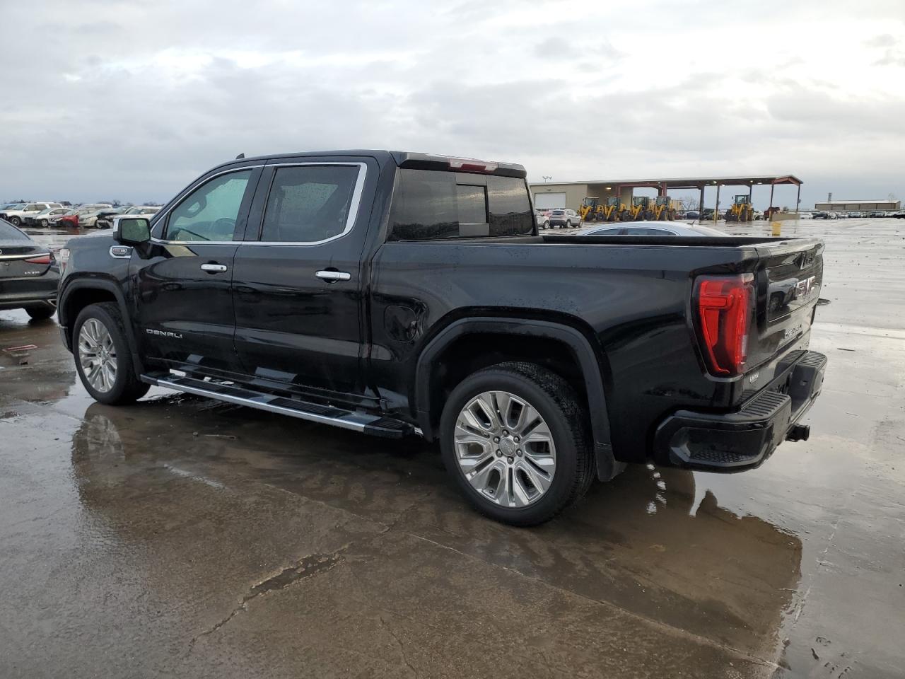 Obraz 2 z 2022 GMC SIERRA LIMITED K1500 DENALI 2022 z VIN 3GTU9FEL8NG217019