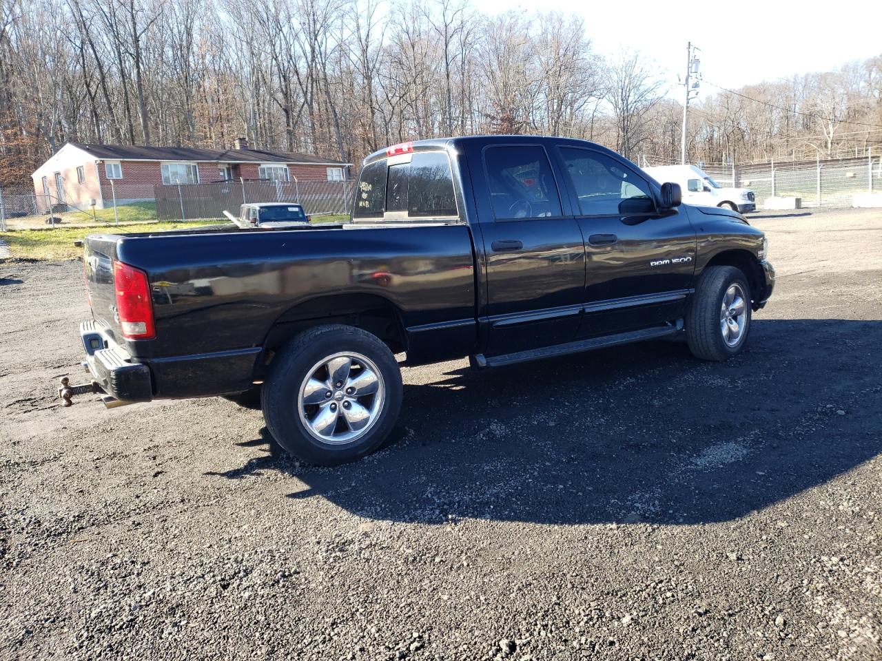 Image 3 of 2004 DODGE RAM 1500 ST 2004 with VIN 1D7HU18D34S786607