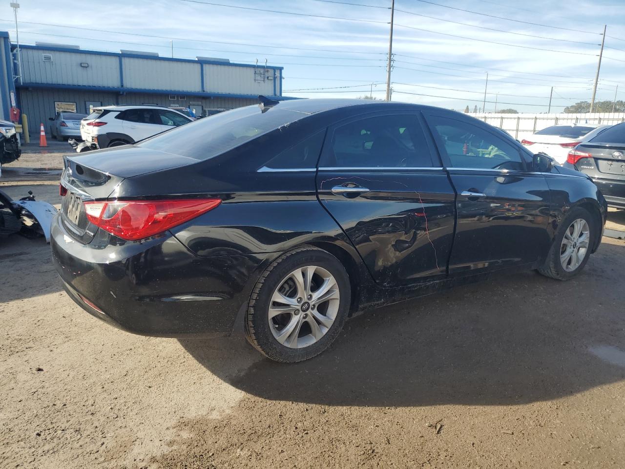 Image 3 of 2011 HYUNDAI SONATA SE 2011 with VIN 5NPEC4AC0BH241382