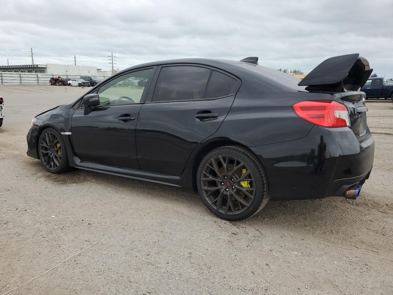 Изображение 2 2019 SUBARU WRX STI 2019 с VIN JF1VA2S65K9800541