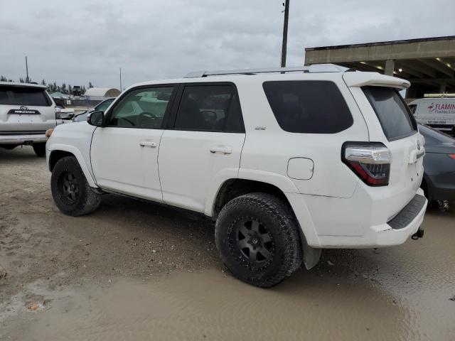 Obraz 2 z 2016 TOYOTA 4RUNNER SR5/SR5 PREMIUM 2016 z VIN JTEBU5JR9G5291114