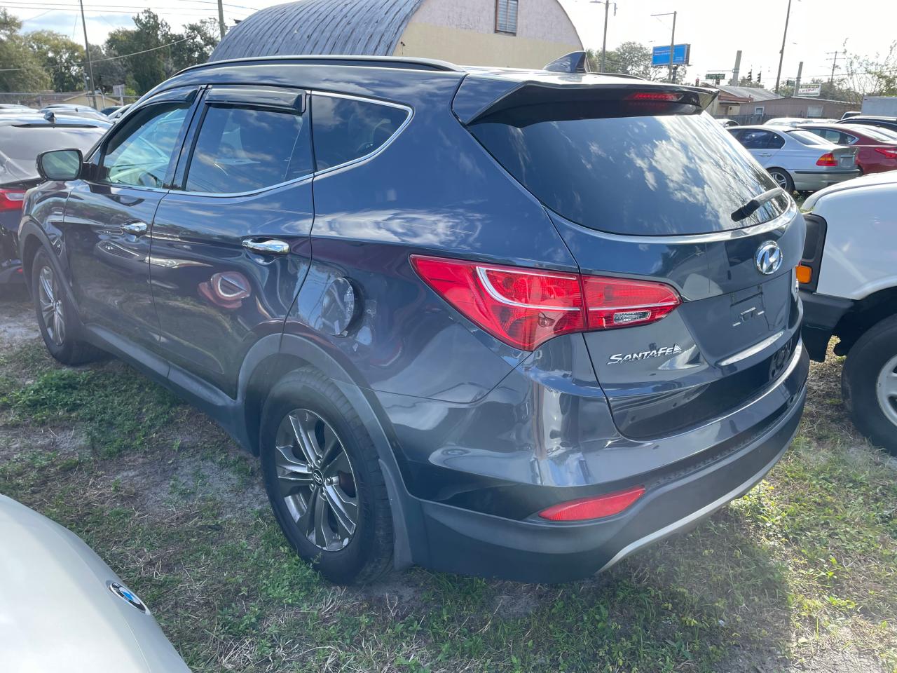 Image 3 of 2013 HYUNDAI SANTA FE SPORT  2013 with VIN 5XYZU3LB9DG043939