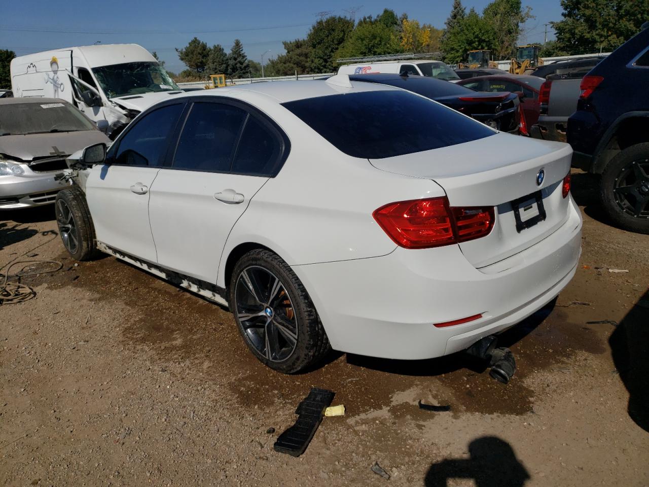 Image 2 of 2014 BMW 328 I 2014 with VIN WBA3A5G5XENP34080