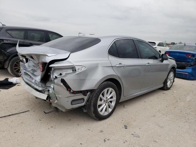 Obraz 3 z 2023 TOYOTA CAMRY LE 2023 z VIN 4T1C11BKXPU098497