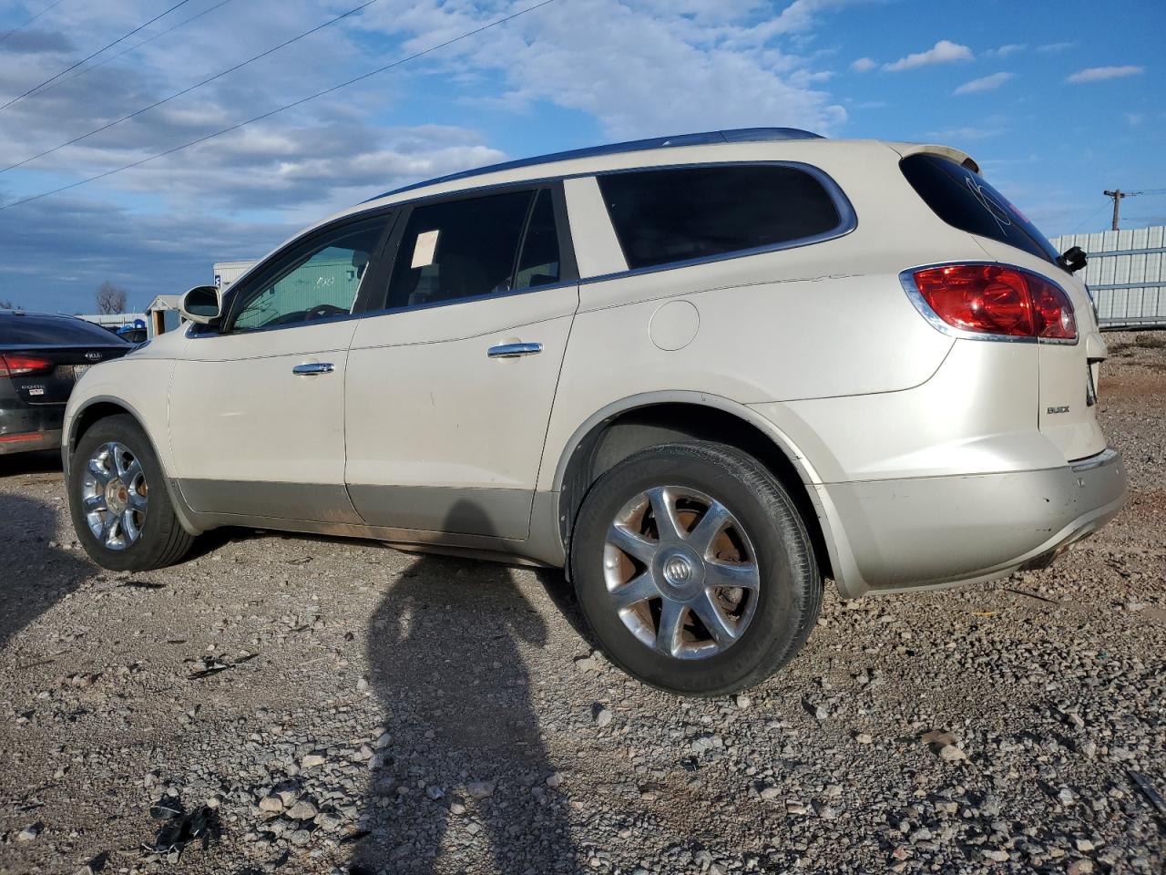 Obraz 2 z 2010 BUICK ENCLAVE CXL 2010 z VIN 5GALRBED6AJ107352