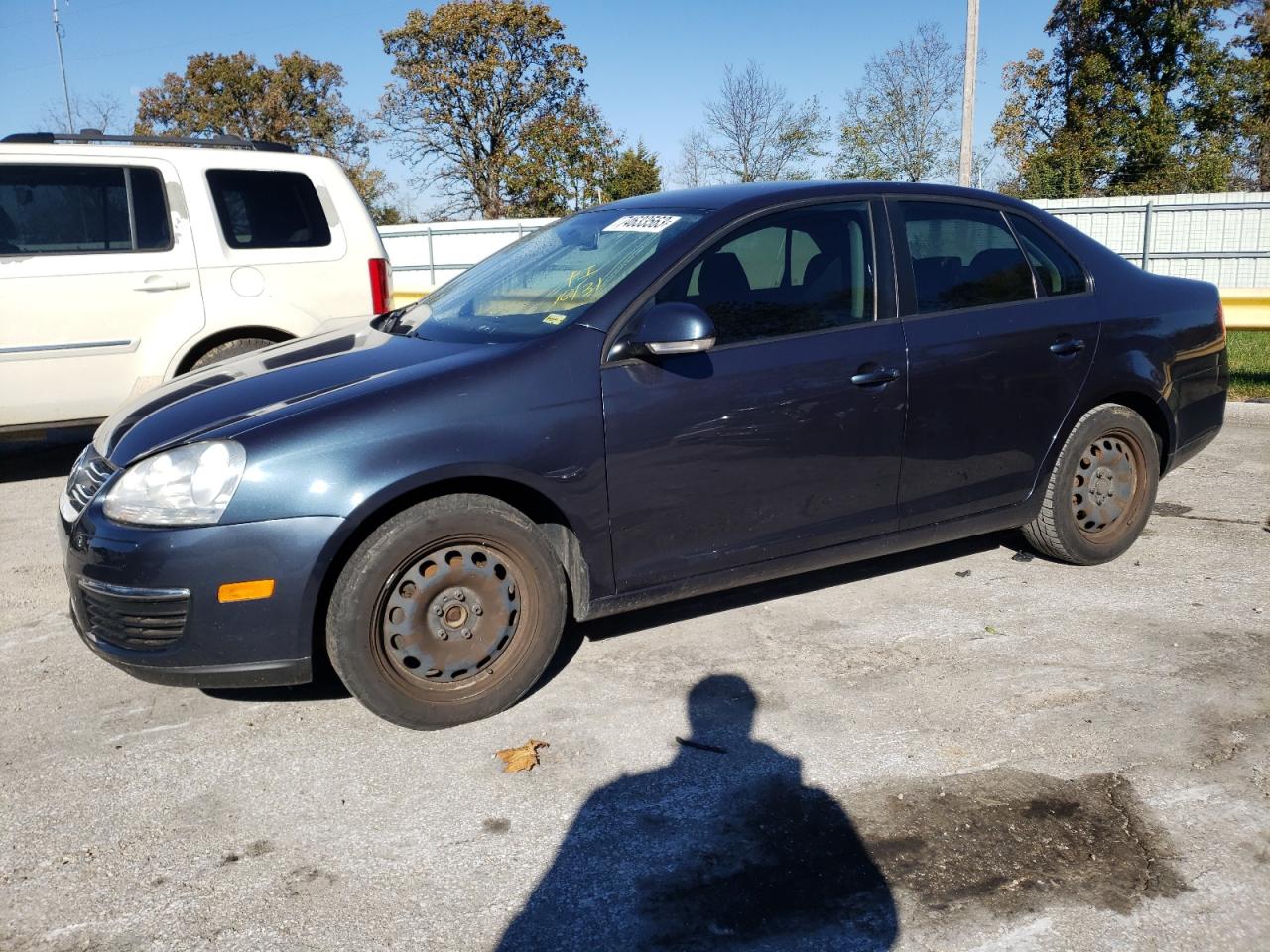 Obraz 1 z 2010 VOLKSWAGEN JETTA S 2010 z VIN 3VWJX7AJ8AM014675