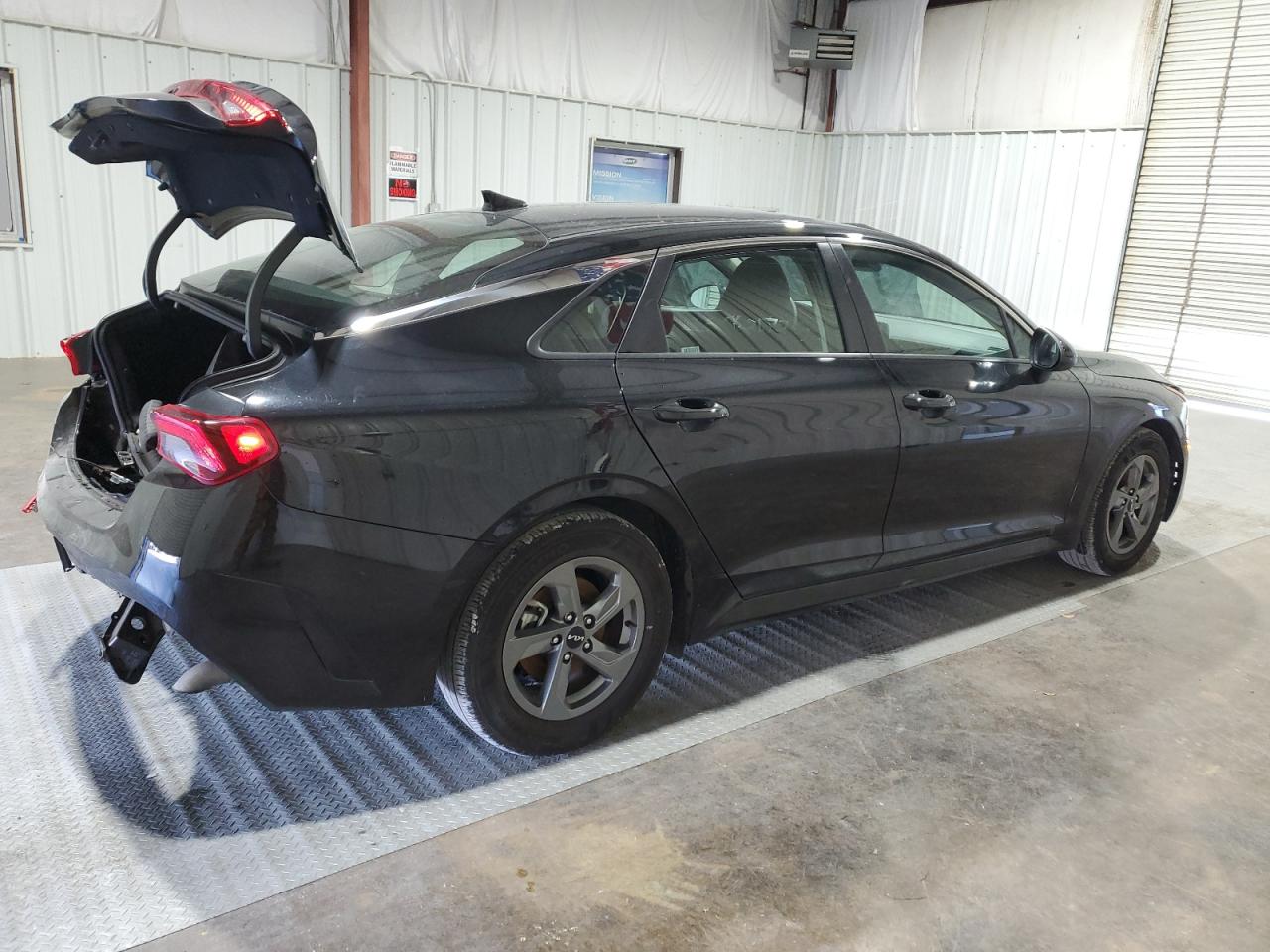 Image 3 of 2022 KIA K5 LXS 2022 with VIN 5XXG14J27NG145108