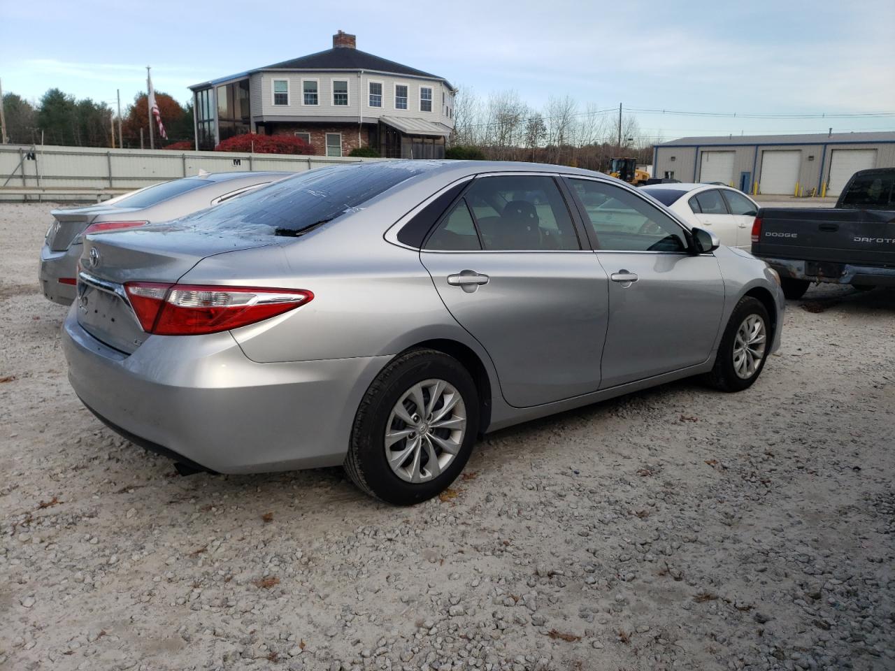 Image 3 of 2015 TOYOTA CAMRY LE 2015 with VIN 4T4BF1FKXFR452448