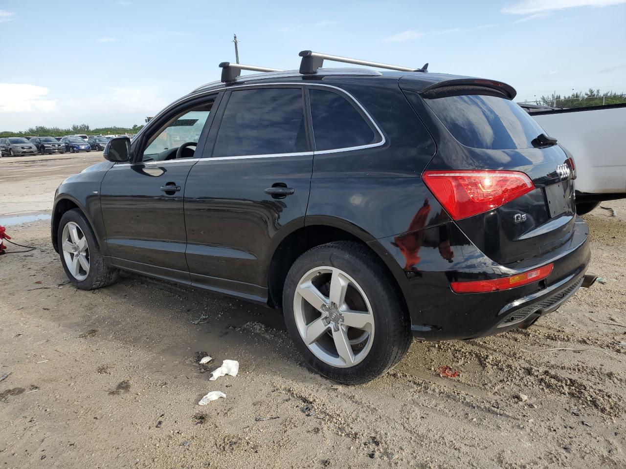 Obraz 2 z 2011 AUDI Q5 PREMIUM PLUS 2011 z VIN WA1DKAFPXBA039918