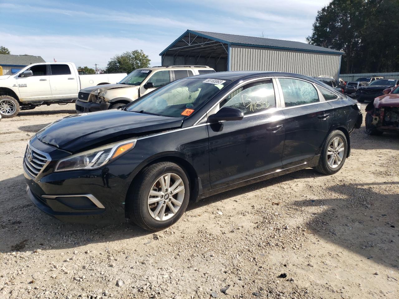 Изображение 1 2017 HYUNDAI SONATA SE 2017 с VIN 5NPE24AF2HH584815