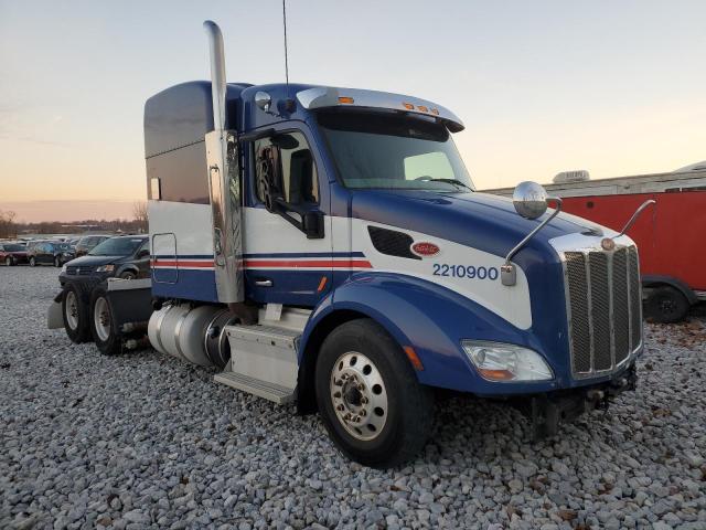 2015 PETERBILT 579  2015 image