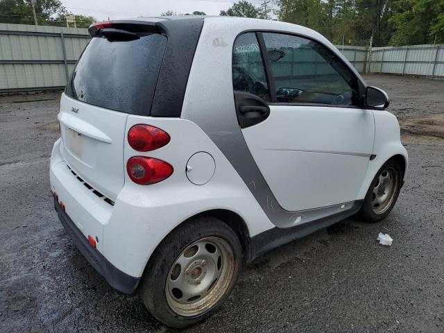 Image 3 of 2014 SMART FORTWO PURE 2014 with VIN WMEEJ3BA5EK764823