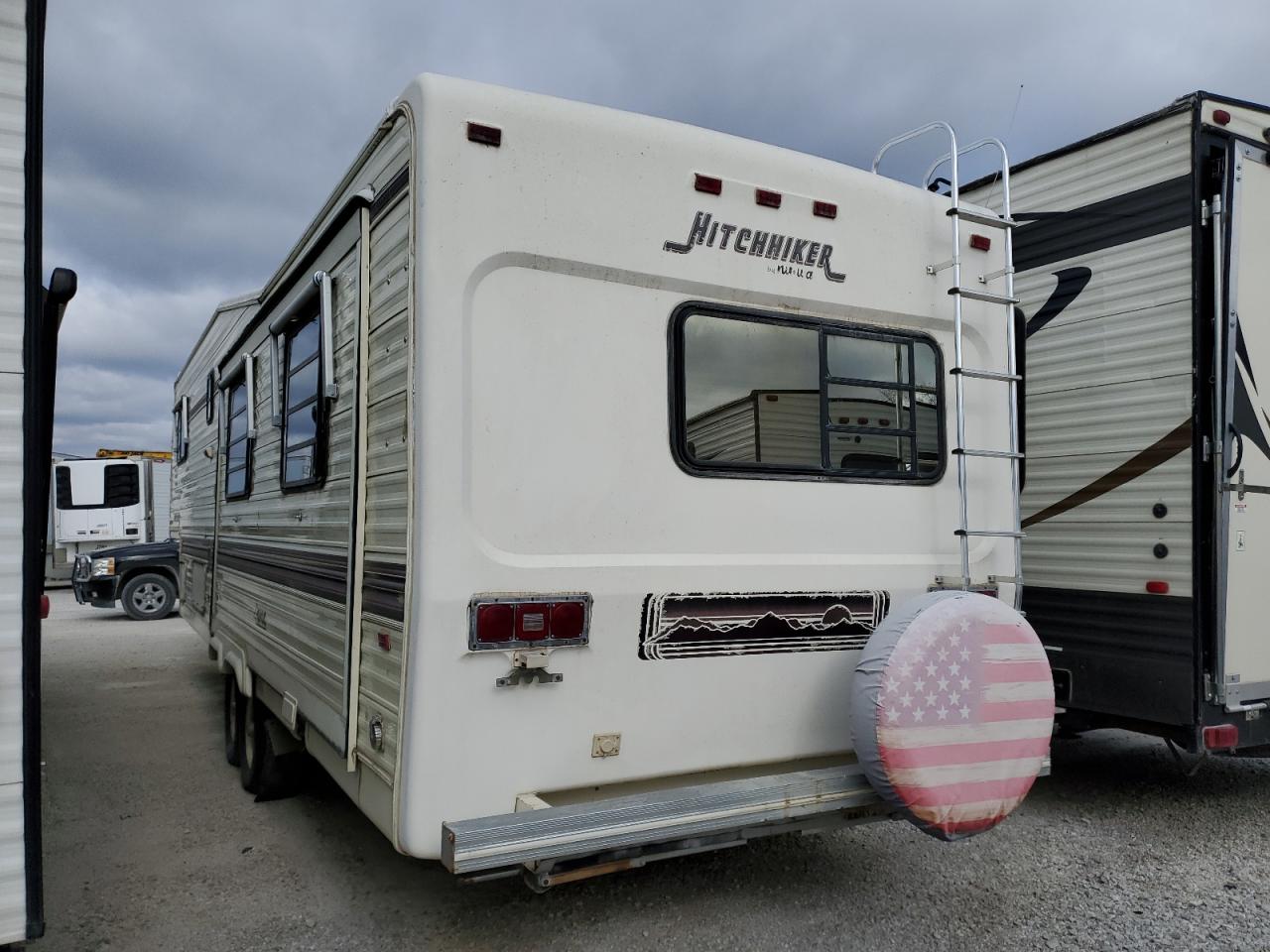 Изображение 3 1993 NUWA HITCHHIKER 1993 с VIN 1NW32KR07PA046772