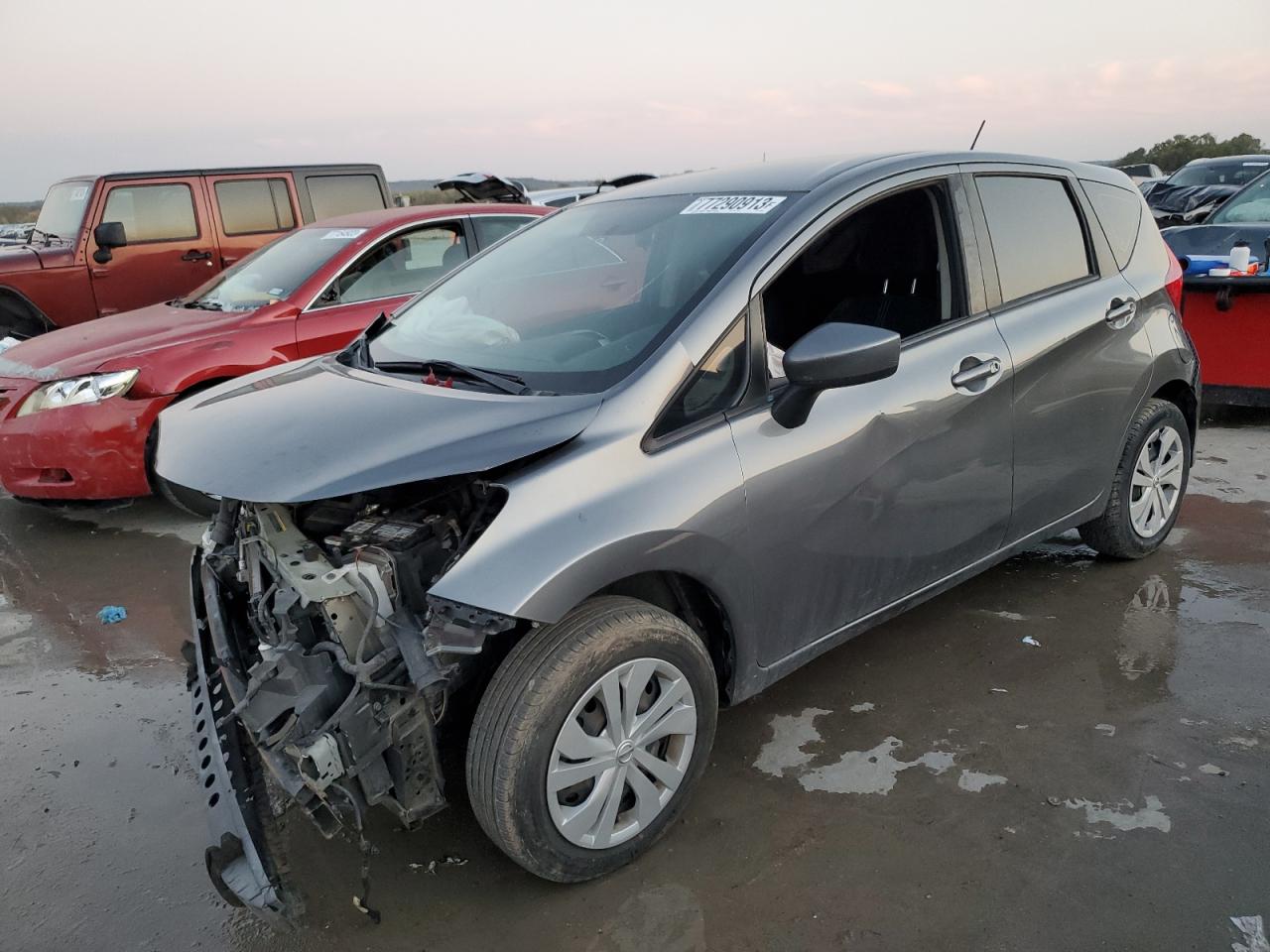 Obraz 1 z 2017 NISSAN VERSA NOTE S 2017 z VIN 3N1CE2CP1HL354906