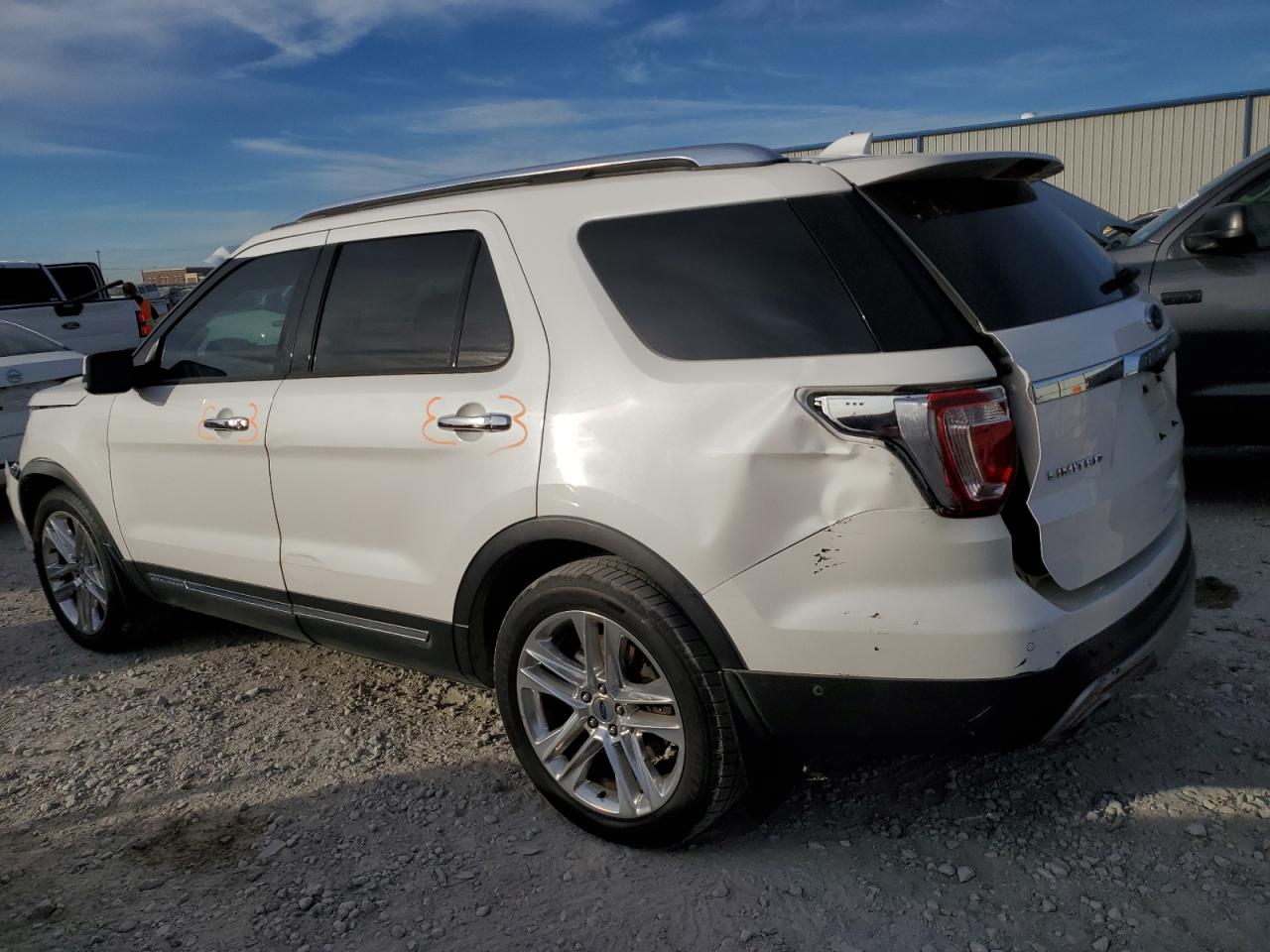 Изображение 2 2017 FORD EXPLORER LIMITED 2017 с VIN 1FM5K7FH2HGD40318