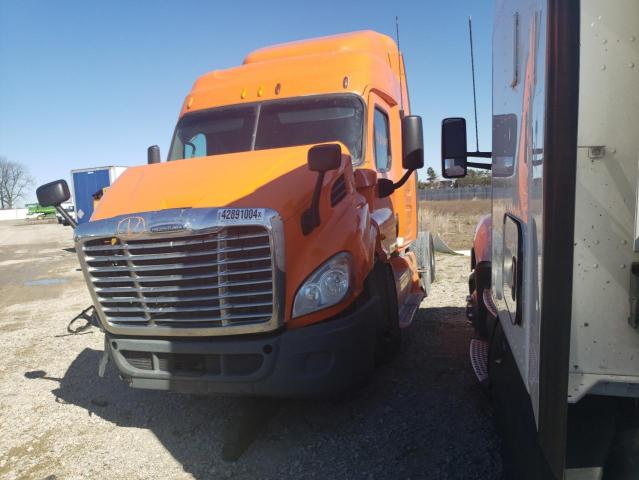 Image 2 of 2012 FREIGHTLINER CASCADIA 113  2012 with VIN 1FUJGHDV6CLBJ0442
