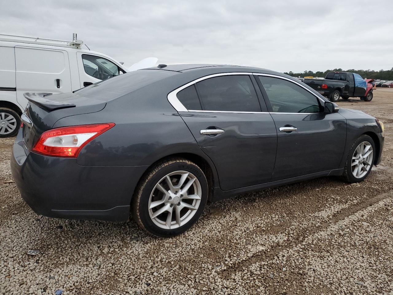 Image 3 of 2011 NISSAN MAXIMA S 2011 with VIN 1N4AA5AP4BC813990