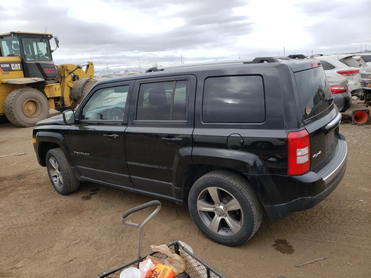 Obraz 2 z 2016 JEEP PATRIOT LATITUDE 2016 z VIN 1C4NJRFB7GD697234