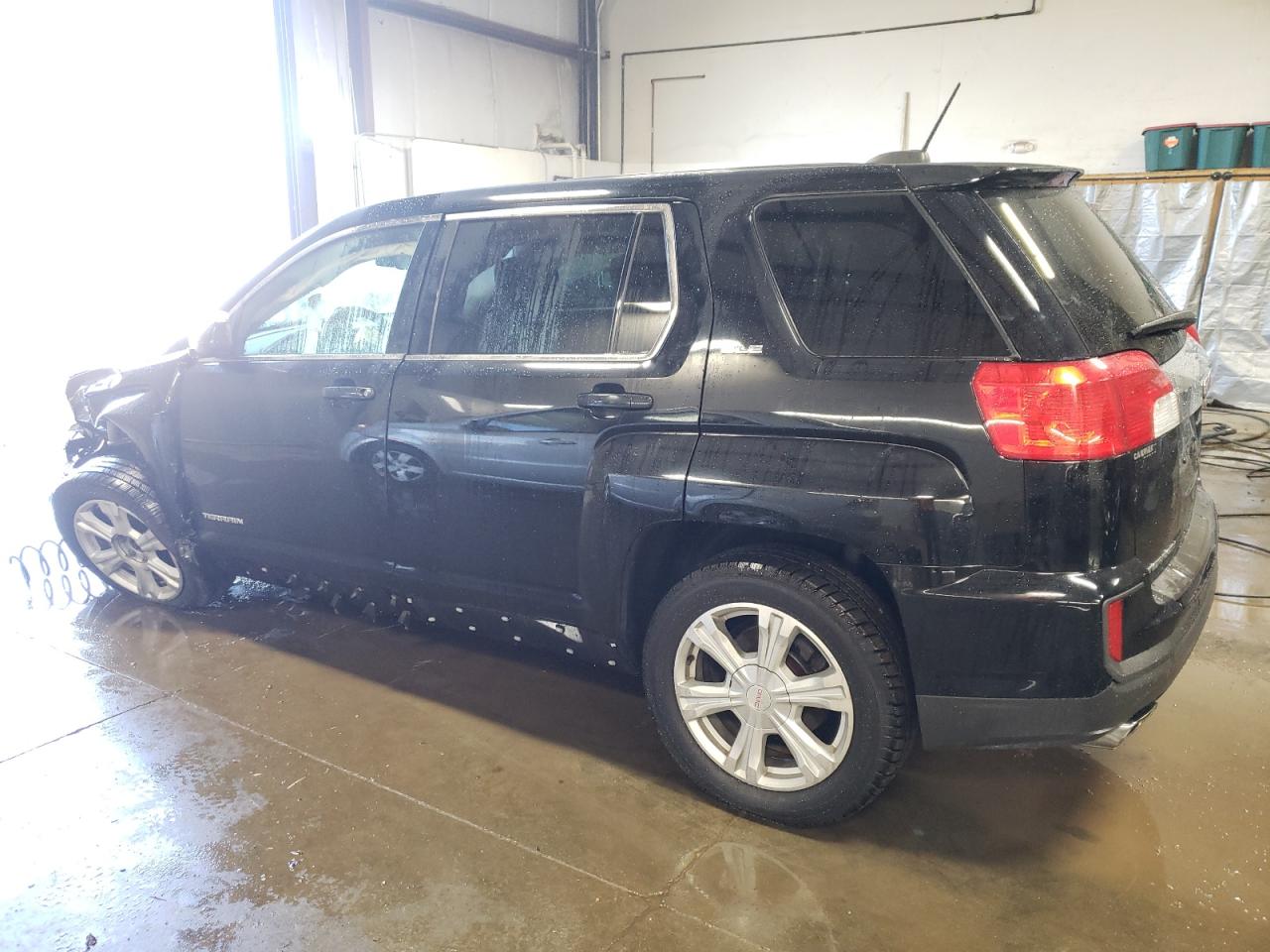 Obraz 2 z 2017 GMC TERRAIN SLE 2017 z VIN 2GKALMEK8H6145825