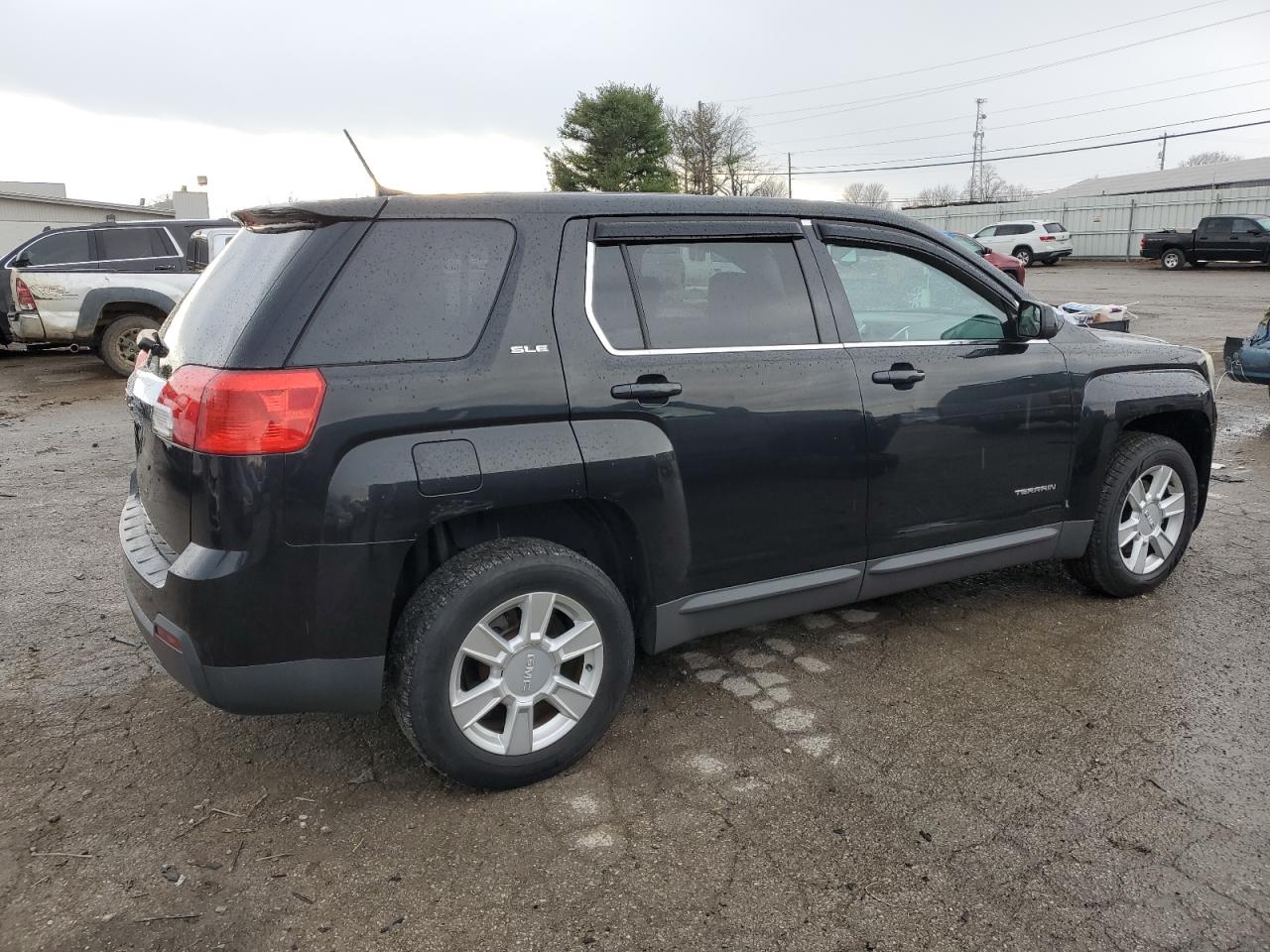 Image 3 of 2013 GMC TERRAIN SLE 2013 with VIN 2GKALMEK7D6203725