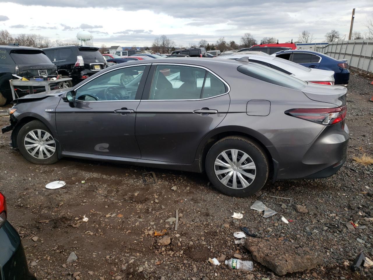 Изображение 2 2021 TOYOTA CAMRY LE 2021 с VIN 4T1C31AK1MU557794
