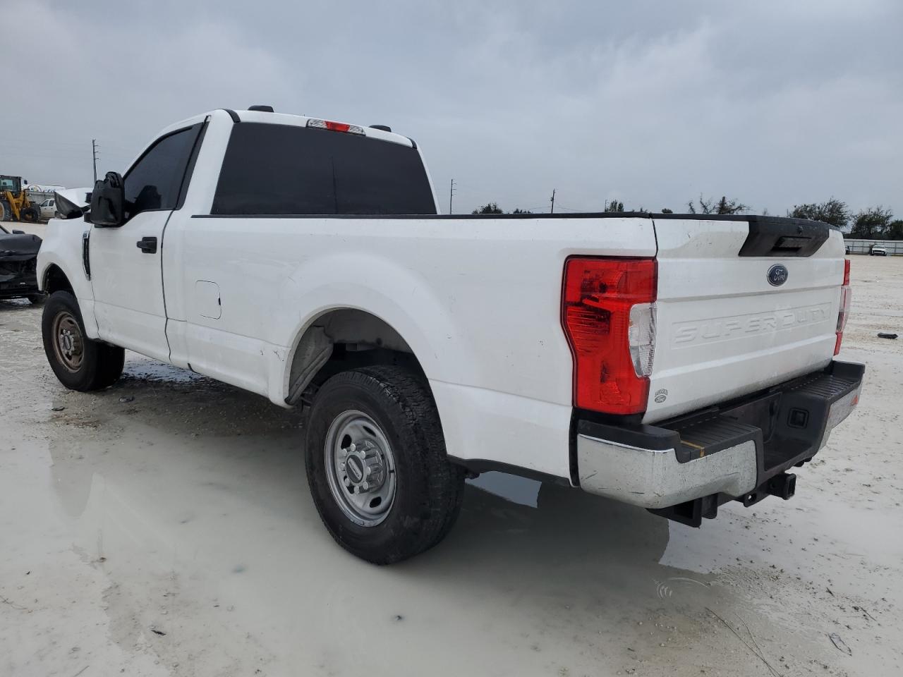 Изображение 2 2021 FORD F250 SUPER DUTY 2021 с VIN 1FTBF2A65MEC72400