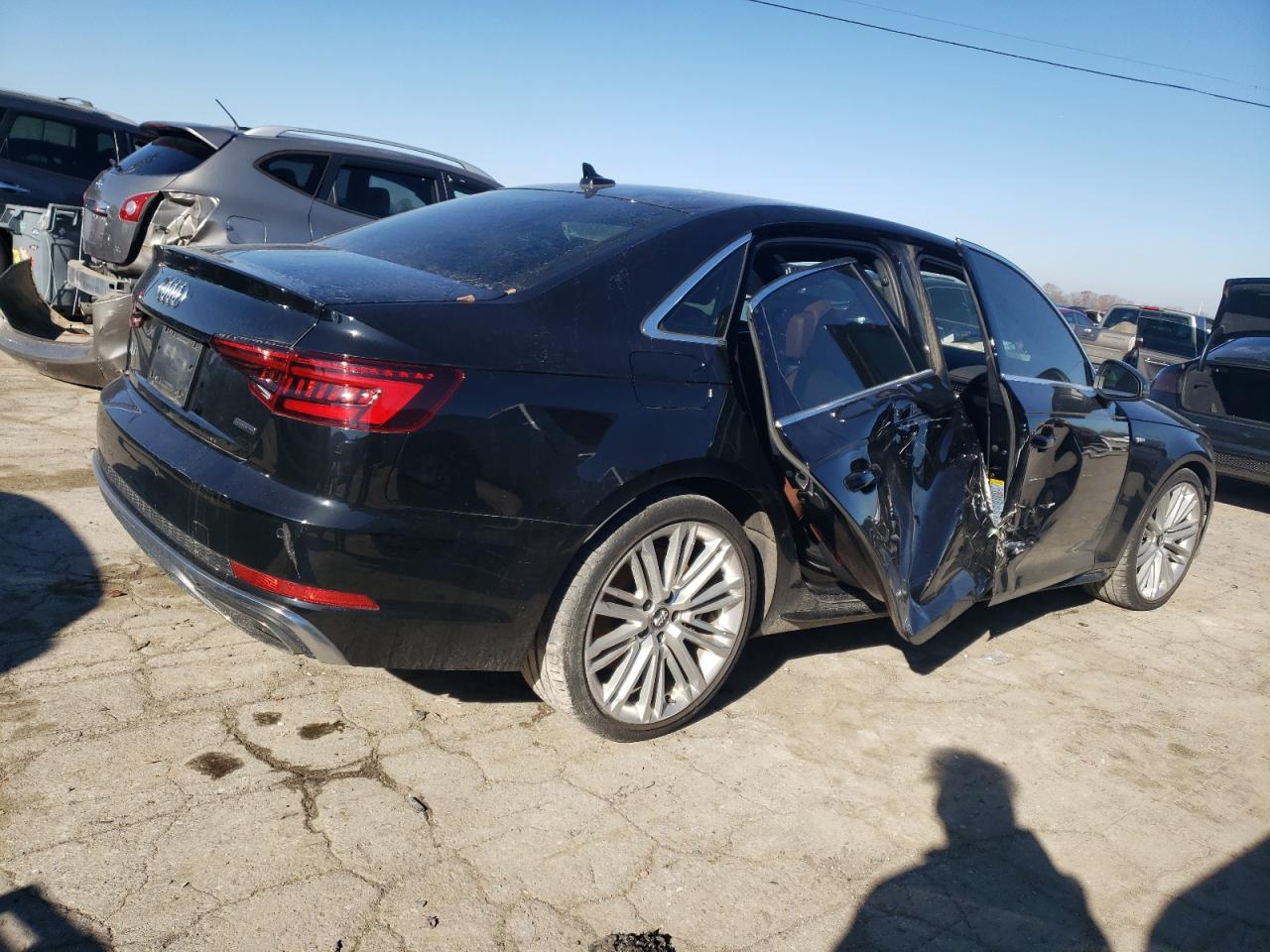 Obraz 3 z 2019 AUDI A4 PREMIUM PLUS 2019 z VIN WAUENAF45KA053102