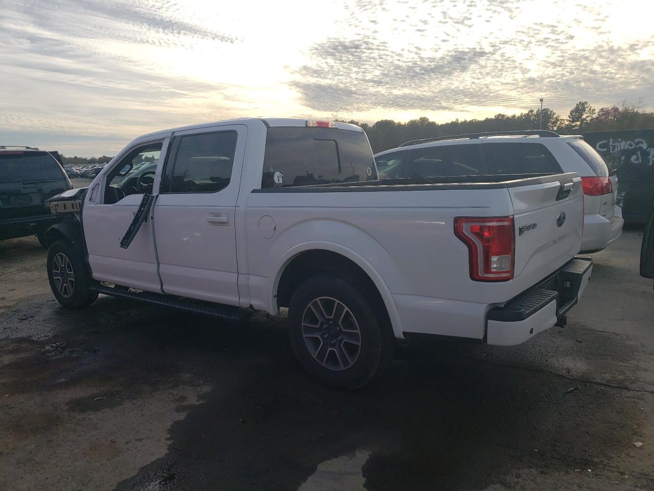 Image 2 of 2016 FORD F150 SUPERCREW 2016 with VIN 1FTEW1CP2GKF60197