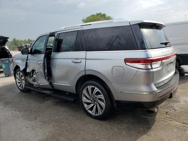 Obraz 2 z 2023 LINCOLN NAVIGATOR RESERVE 2023 z VIN 5LMJJ2LG7PEL13932