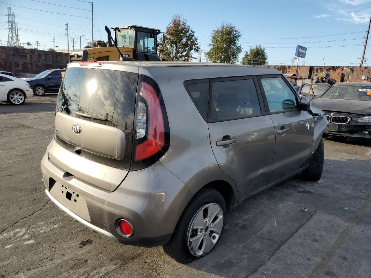 Image 3 of 2018 KIA SOUL + 2018 with VIN KNDJP3A56J7600140