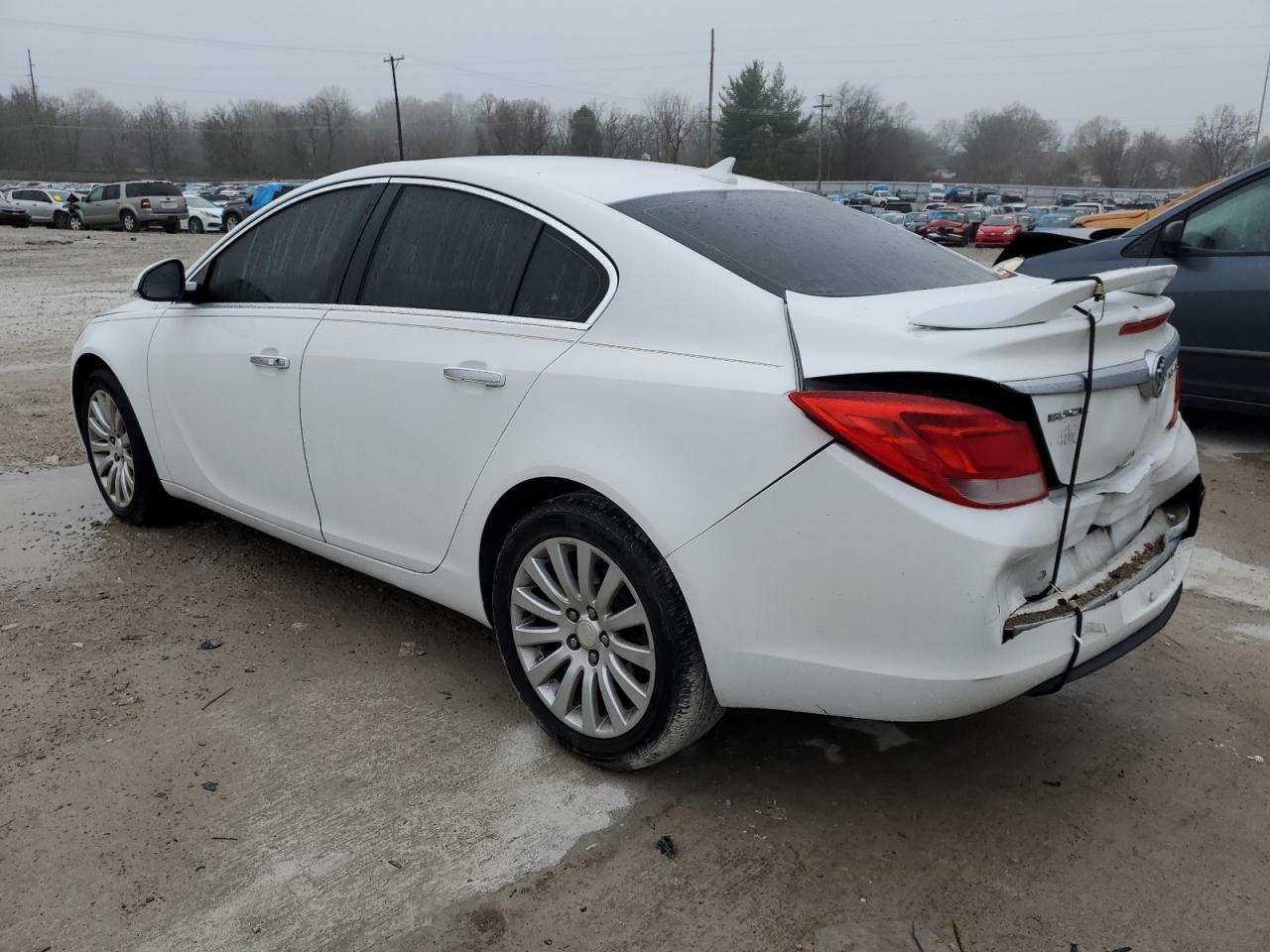 Image 2 of 2012 BUICK REGAL PREMIUM 2012 with VIN 2G4GS5EK2C9127256