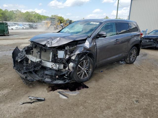 Obraz 1 z 2019 TOYOTA HIGHLANDER SE 2019 z VIN 5TDJZRFH6KS589678