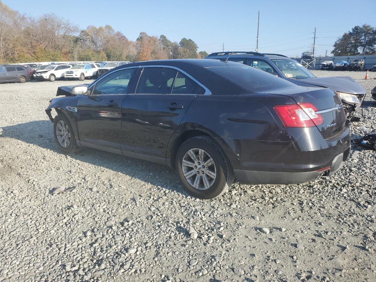 Изображение 2 2011 FORD TAURUS SE 2011 с VIN 1FAHP2DW6BG127991