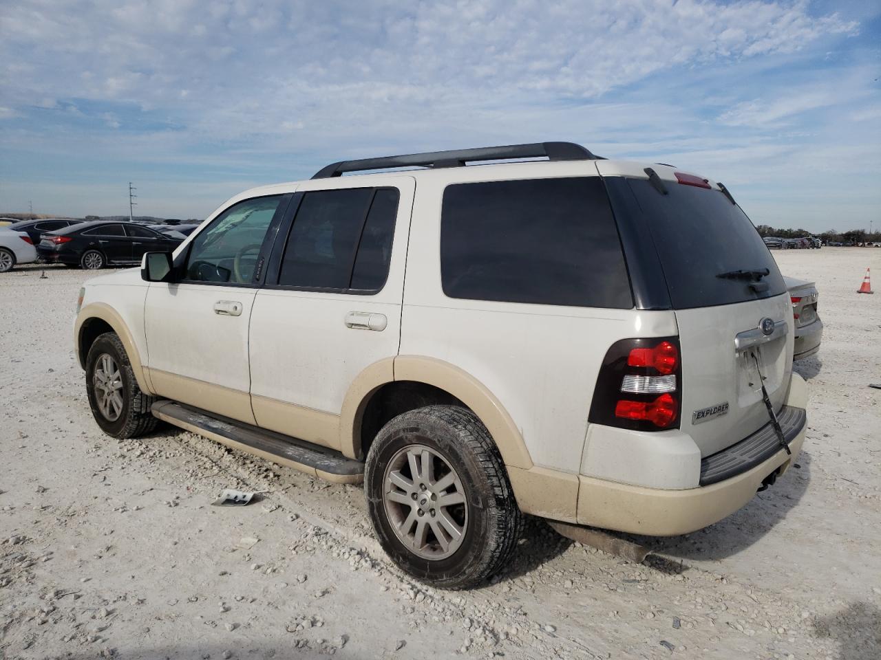 Изображение 2 2009 FORD EXPLORER EDDIE BAUER 2009 с VIN 1FMEU64E09UA30247