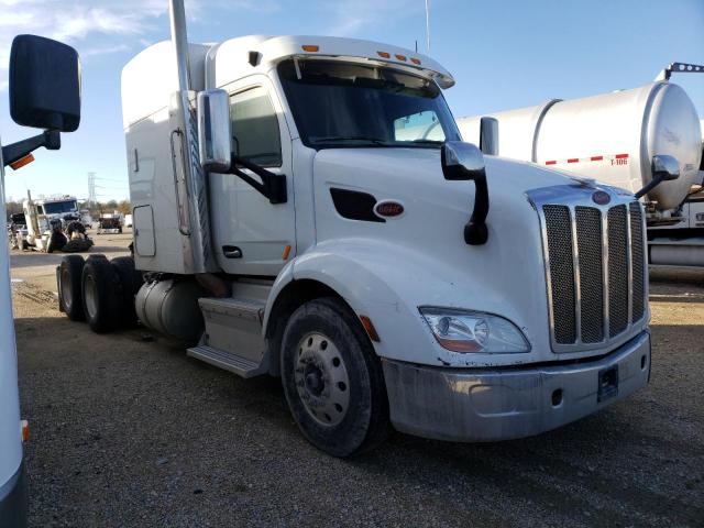 2016 PETERBILT 579  2016 image