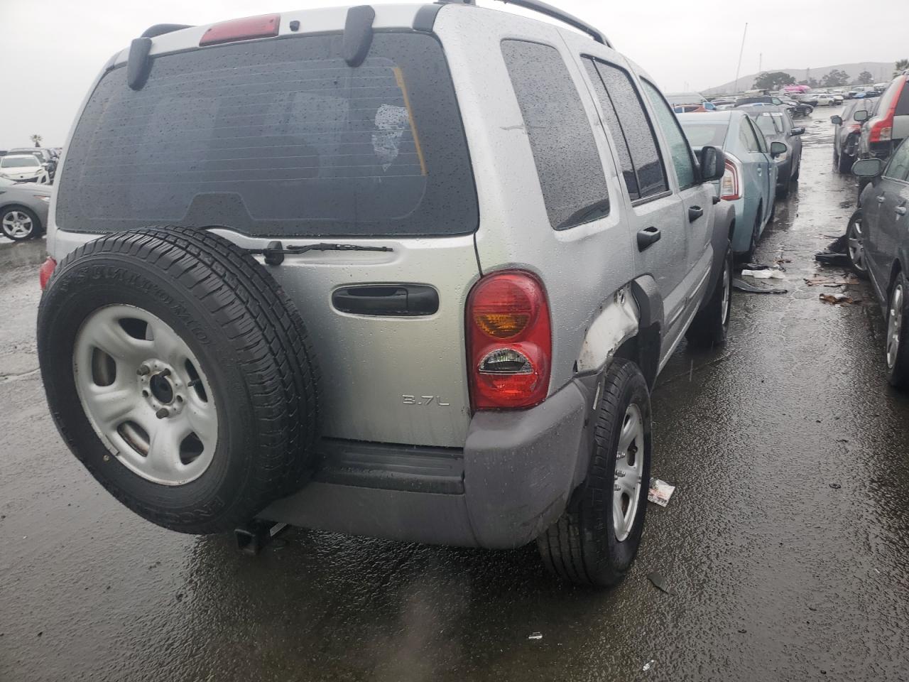 Image 3 of 2003 JEEP LIBERTY SPORT 2003 with VIN 1J4GL48K23W610514