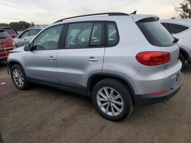 Изображение 2 2018 VOLKSWAGEN TIGUAN LIMITED  2018 с VIN WVGAV7AX9JK002146
