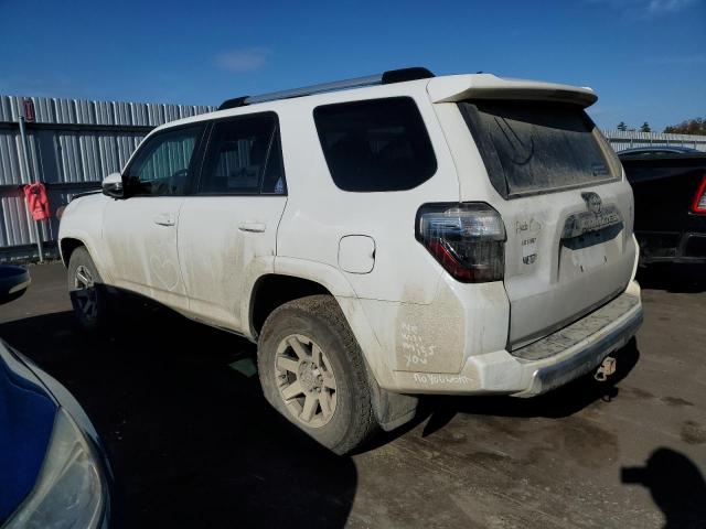 Obraz 2 z 2015 TOYOTA 4RUNNER SR5 2015 z VIN JTEBU5JR6F5243679