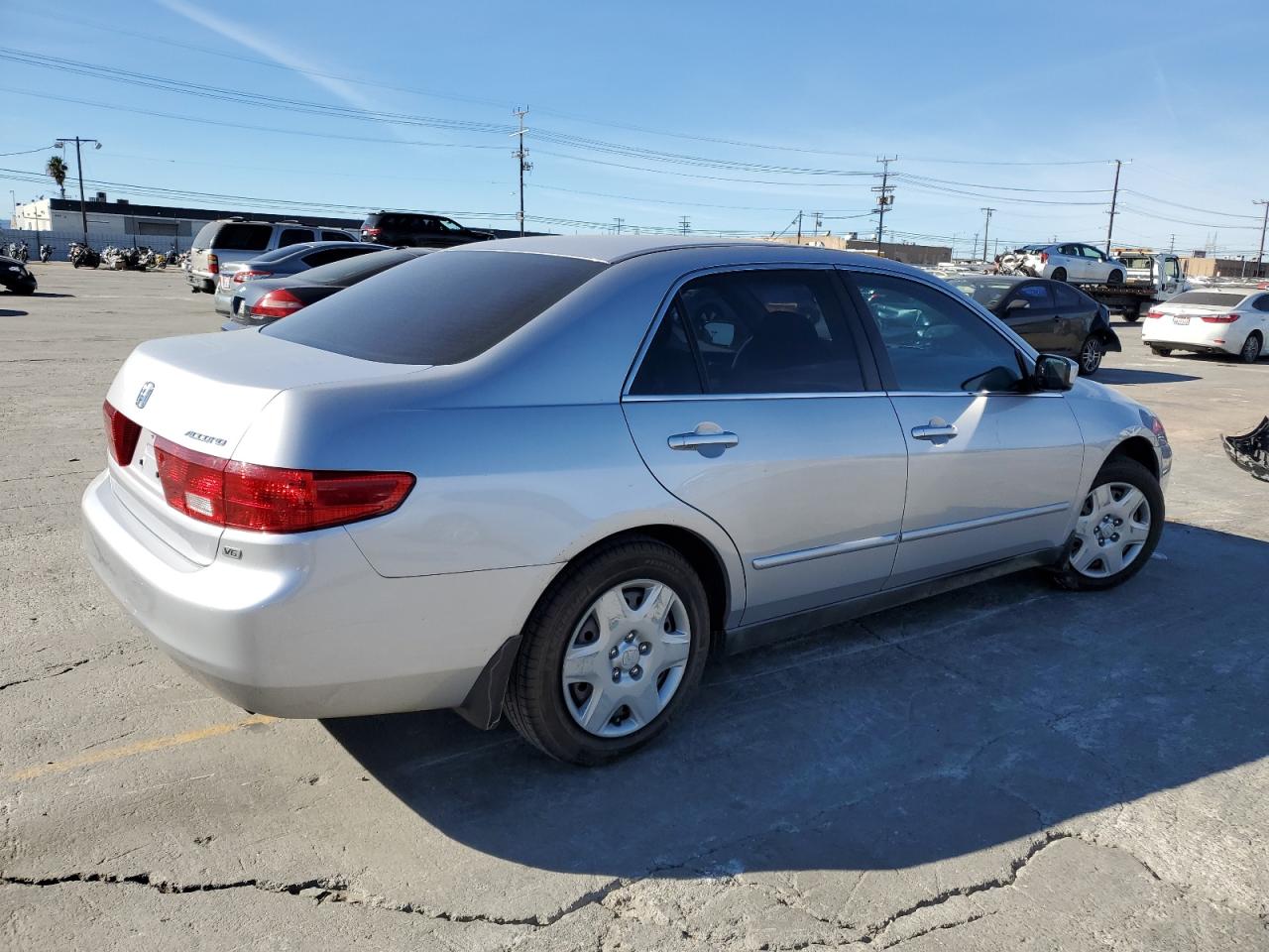 Image 3 of 2005 HONDA ACCORD LX 2005 with VIN 1HGCM66305A020466