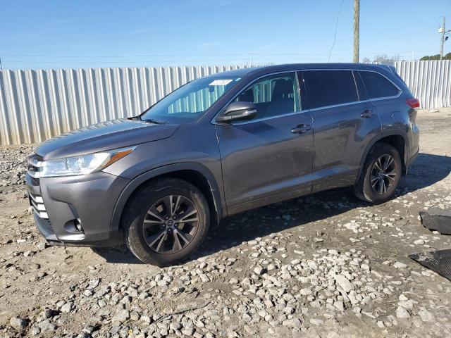 Изображение 1 2018 TOYOTA HIGHLANDER LE 2018 с VIN 5TDBZRFH9JS803209