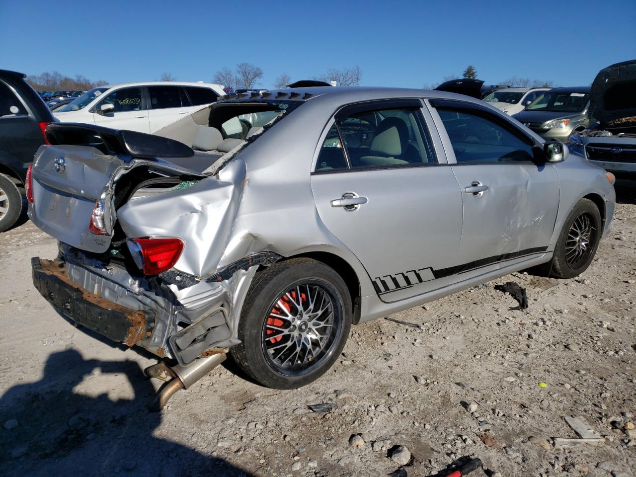 Image 3 of 2010 TOYOTA COROLLA BASE 2010 with VIN 2T1BU4EE9AC236176