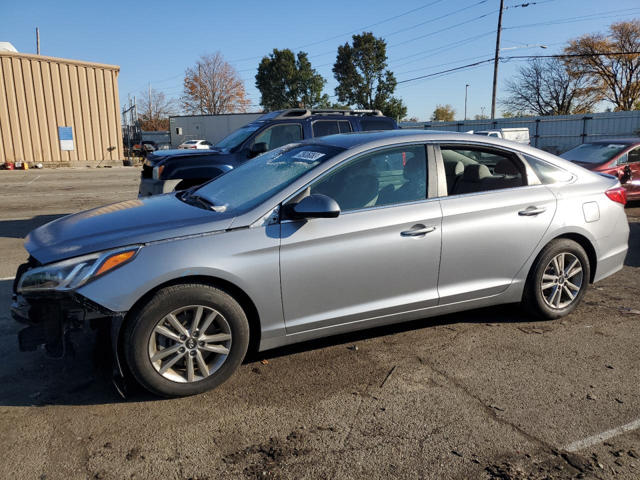 Obraz 1 z 2016 HYUNDAI SONATA SE 2016 z VIN 5NPE24AF1GH394079
